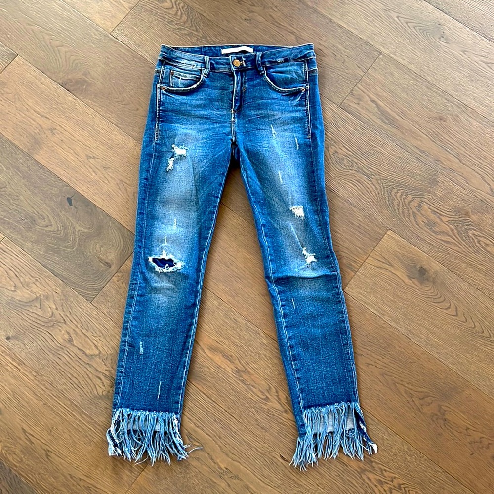 Zara Trafaluc Slim Fit Fringe Distressed Denim Jeans Size 4